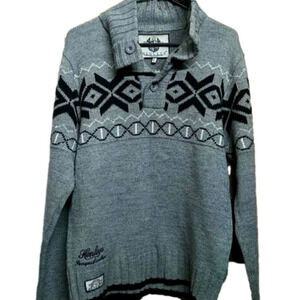 𝅺henleys Large Authentic Sweater